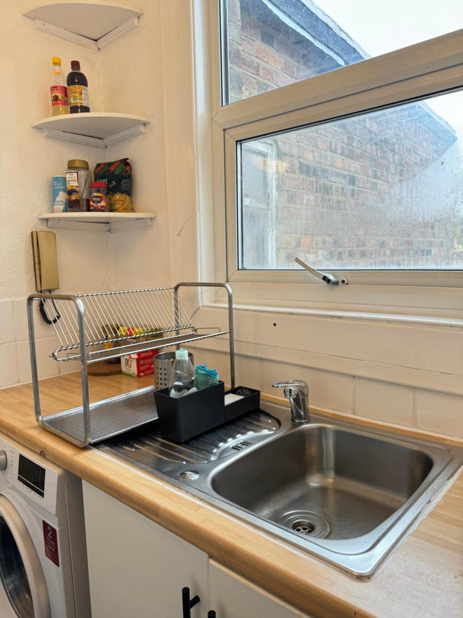 2 Bed Apt Sofa Bed Up To 6 London Eksteriør bilde